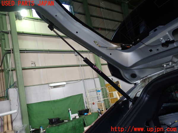 2UPJ-26411584]エクリプスクロス PHEV(GL3W)リアゲートダンパー 中古_m0002.jpg