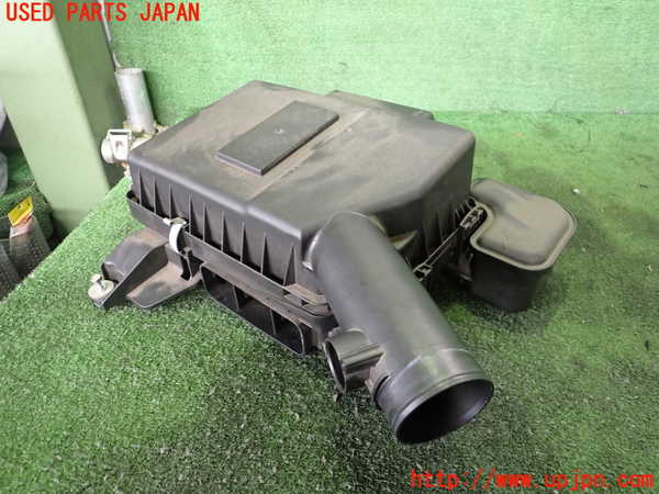 2UPJ-26412560]エクリプスクロス PHEV(GL3W)エアクリーナーボックス 中古_m0001.jpg