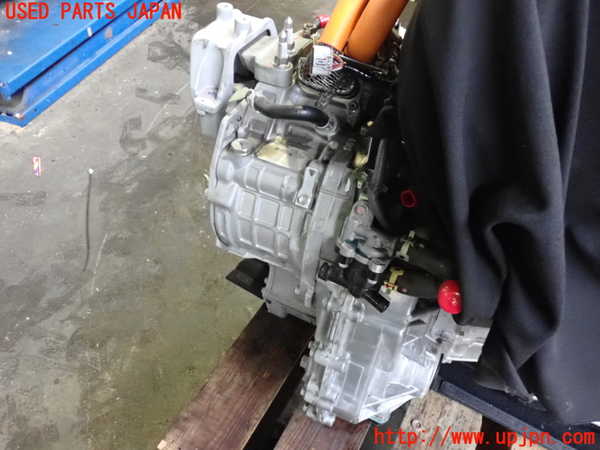 2UPJ-26413010]エクリプスクロス PHEV(GL3W)ミッション AT 4B12 4WD 中古_m0002.jpg