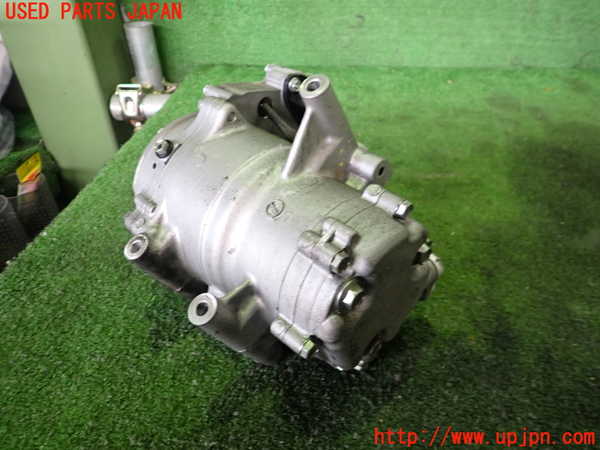 2UPJ-26416025]エクリプスクロス PHEV(GL3W)エアコンコンプレッサー 中古_m0002.jpg