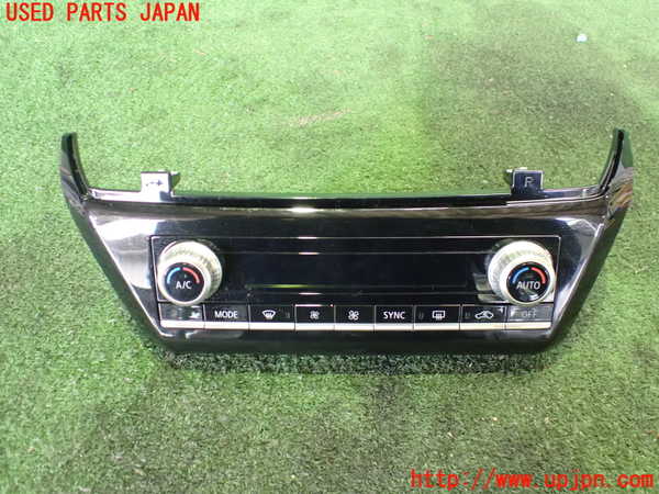 2UPJ-26416066]エクリプスクロス PHEV(GL3W)エアコンスイッチ1 中古_m0001.jpg