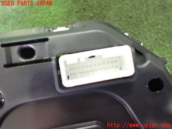 2UPJ-26416170]エクリプスクロス PHEV(GL3W)スピードメーター 中古_m0004.jpg