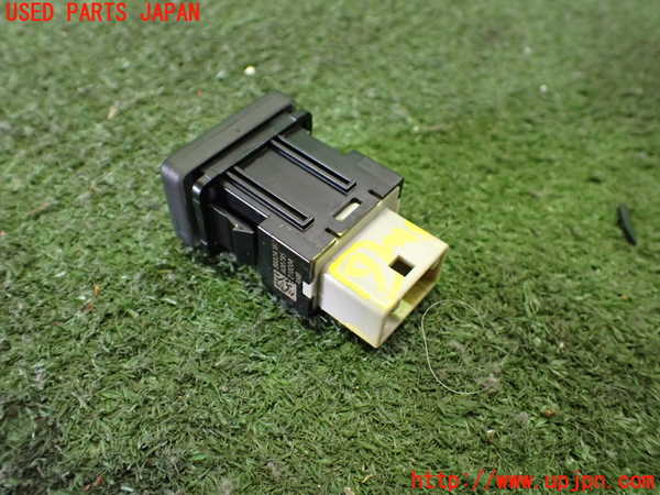 2UPJ-26416311]エクリプスクロス PHEV(GL3W)スイッチ6 (ソナー) 中古_m0002.jpg