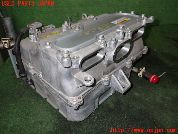 2UPJ-26416916]エクリプスクロス PHEV(GL3W)インバーターコンバーター 中古_m0002.jpg