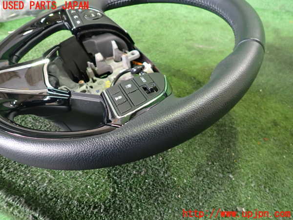 2UPJ-26417855]エクリプスクロス PHEV(GL3W)ステアリングホイール 中古_m0002.jpg