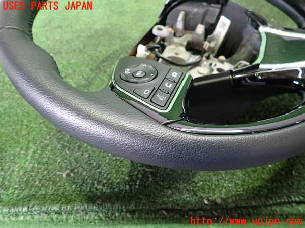 2UPJ-26417855]エクリプスクロス PHEV(GL3W)ステアリングホイール 中古_m0003.jpg