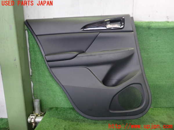 2UPJ-26411324]エクリプスクロス PHEV(GL3W)左後ドア内張り 中古_m0001.jpg