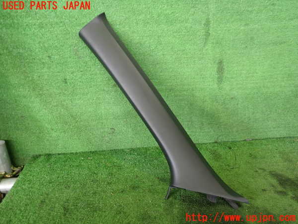 2UPJ-26417660]エクリプスクロス PHEV(GL3W)左フロントピラートリム 中古_m0001.jpg