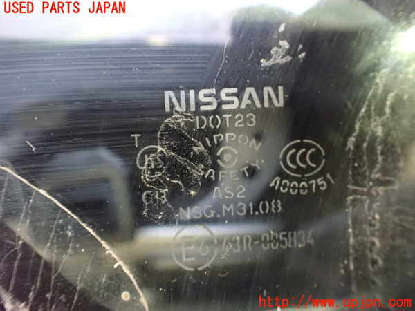 2UPJ-26421200]日産リーフ(ZE1)右フロント三角窓ガラス 中古(43R-005834 M31.08)_m0002.jpg