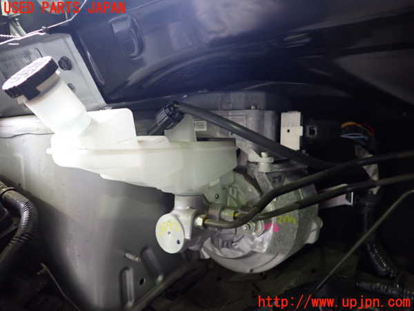 2UPJ-26424055]日産リーフ(ZE1)ブレーキマスターバック 中古_m0001.jpg