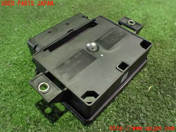 2UPJ-26426146]日産リーフ(ZE1)コンピューター1 中古_m0002.jpg