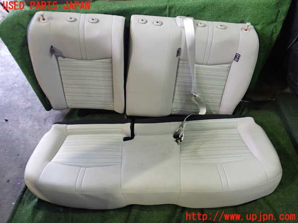 2UPJ-26427385]日産リーフ(ZE1)リアシート 中古_m0001.jpg