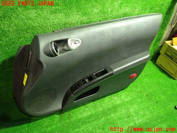 1UPJ-26431234]フェアレディZロードスター(HZ33)右ドア内張り 中古_m0001.jpg