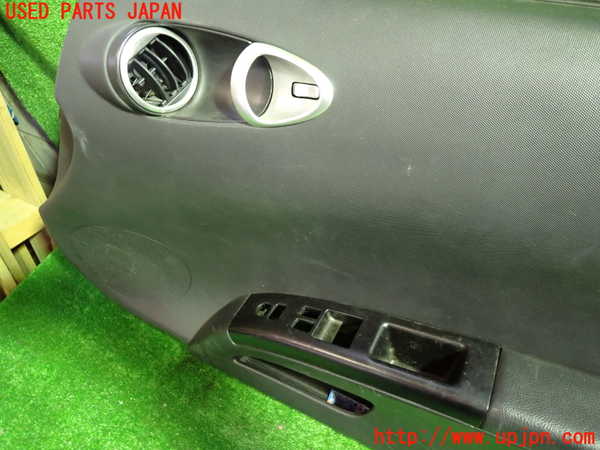 1UPJ-26431234]フェアレディZロードスター(HZ33)右ドア内張り 中古_m0002.jpg