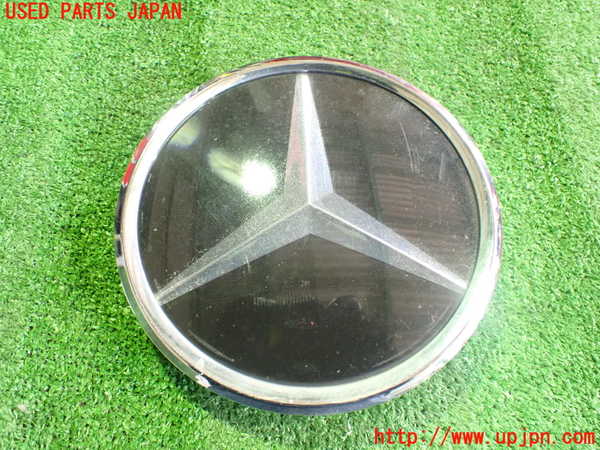 2UPJ-26451631]ベンツ E250 カブリオレ(207436)エンブレム1 中古_m0001.jpg