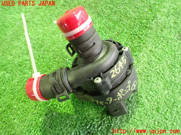 2UPJ-26452110]ベンツ E250 カブリオレ(207436)ウォーターポンプ 中古_m0001.jpg