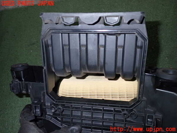 2UPJ-26452560]ベンツ E250 カブリオレ(207436)エアクリーナーボックス 中古_m0002.jpg