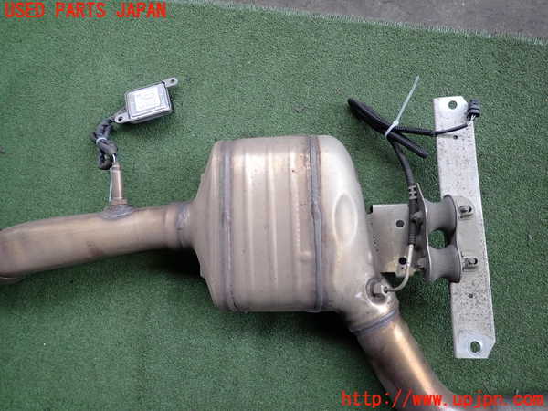 2UPJ-26452631]ベンツ E250 カブリオレ(207436)フロントパイプ1 中古_m0002.jpg