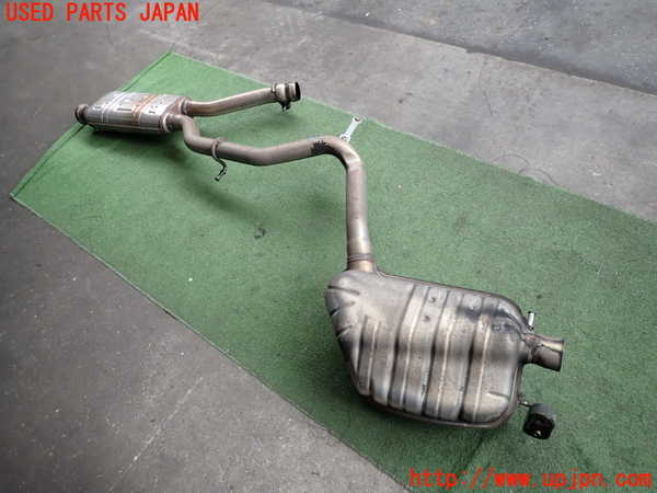 2UPJ-26452671]ベンツ E250 カブリオレ(207436)リアマフラー1 右側 中古_m0003.jpg