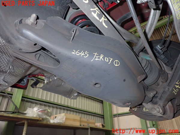 2UPJ-26455226]ベンツ E250 カブリオレ(207436)左リアロアアーム1 中古_m0001.jpg