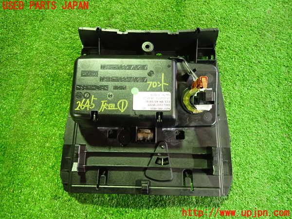 2UPJ-26457821]ベンツ E250 カブリオレ(207436)灰皿1 中古_m0003.jpg