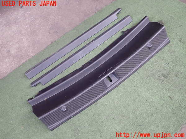 2UPJ-26457740]ベンツ E250 カブリオレ(207436)スカッフプレート 中古_m0002.jpg