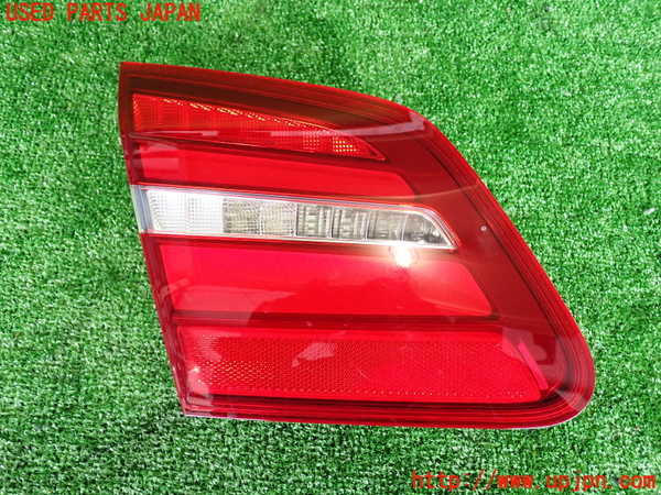 2UPJ-26461552]ベンツ B180(246242)(W246)左リアフィニッシャー 中古_m0001.jpg