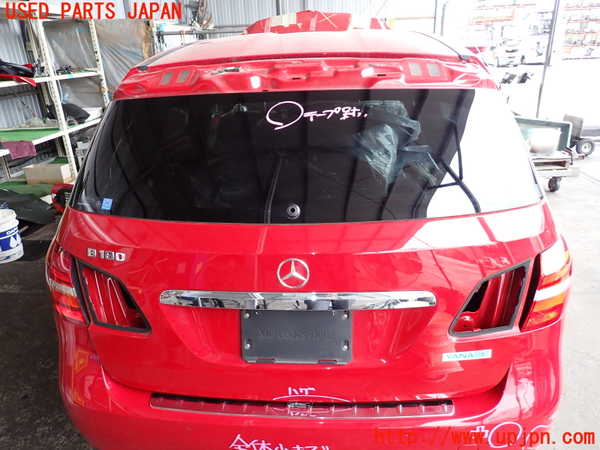 5UPJ-26461566]ベンツ B180(246242)(W246)バックドア リアゲート ハッチ 中古(43R-006723)_m0001.jpg