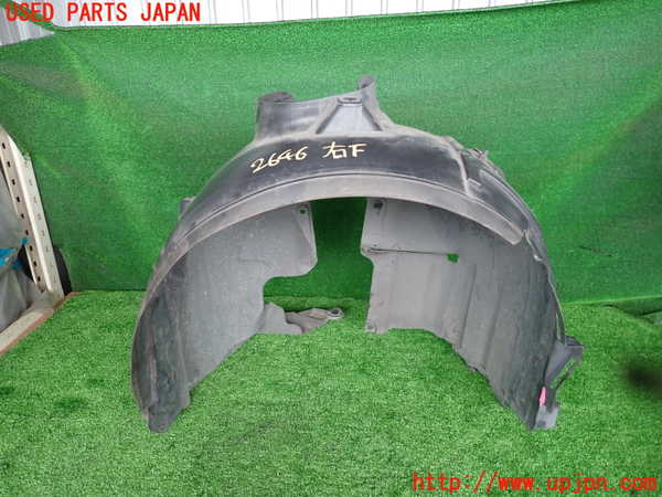 2UPJ-26461090]ベンツ B180(246242)(W246)右前フェンダーライナー 中古_m0001.jpg