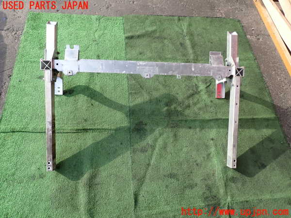 5UPJ-26465296]ベンツ B180(246242)(W246)メンバー1 中古_m0003.jpg