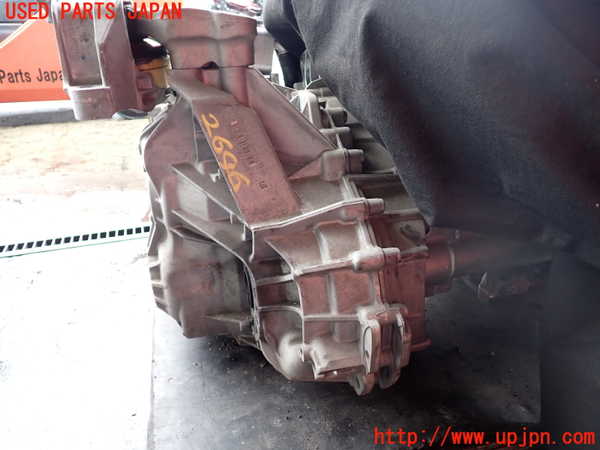 2UPJ-26463010]ベンツ B180(246242)(W246)ミッション AT 270 中古_m0003.jpg