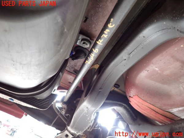 5UPJ-26465445]ベンツ B180(246242)(W246)リアスタビライザー 中古_m0003.jpg