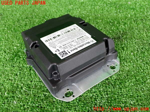 2UPJ-26466145]ベンツ B180(246242)(W246)エアバッグコンピューター 中古_m0001.jpg