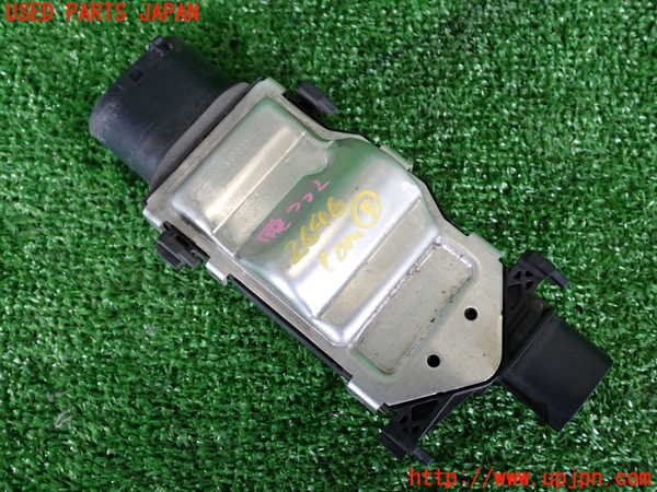 5UPJ-26466148]ベンツ B180(246242)(W246)コンピューター3 中古_m0002.jpg