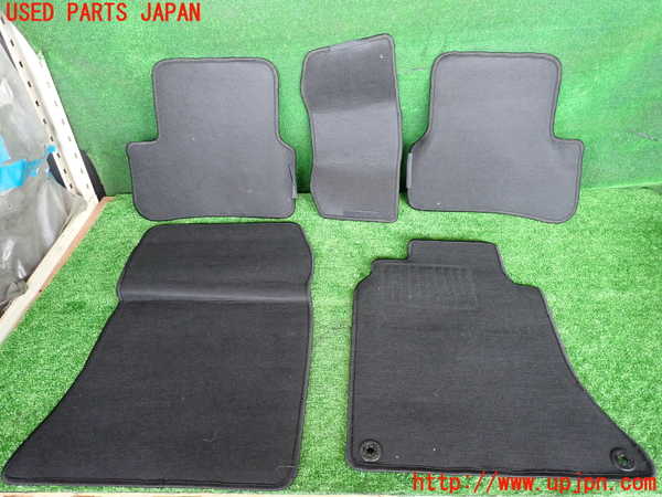 2UPJ-26467800]ベンツ B180(246242)(W246)フロアマット 中古_m0002.jpg