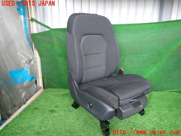 2UPJ-26467035]ベンツ B180(246242)(W246)運転席シート 中古_m0001.jpg