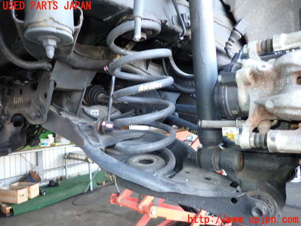 2UPJ-26475100]CX-5(KF2P)右リアスプリング 中古_m0001.jpg