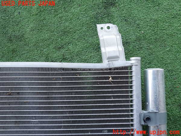 5UPJ-26476031]CX-5(KF2P)エアコンコンデンサー1 中古_m0004.jpg