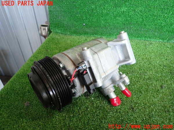 2UPJ-26476025]CX-5(KF2P)エアコンコンプレッサー 中古_m0003.jpg