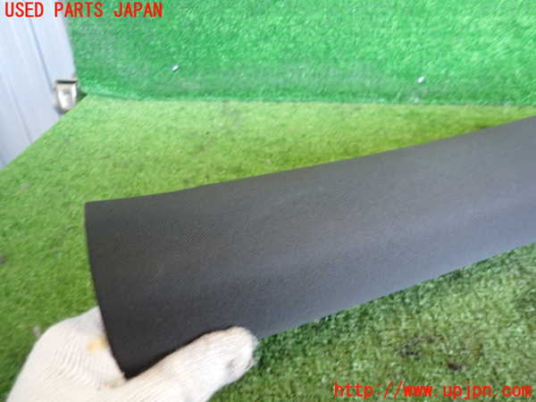 2UPJ-26477655]CX-5(KF2P)右フロントピラートリム 中古_m0002.jpg