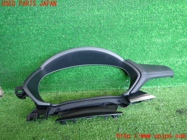 2UPJ-26477510]CX-5(KF2P)メーターフード 中古_m0001.jpg