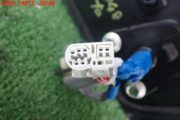 2UPJ-26481210]ヤリス(YARIS) ハイブリッド(MXPH15)右ドアミラー 【ジャンク品】 中古_m0003.jpg
