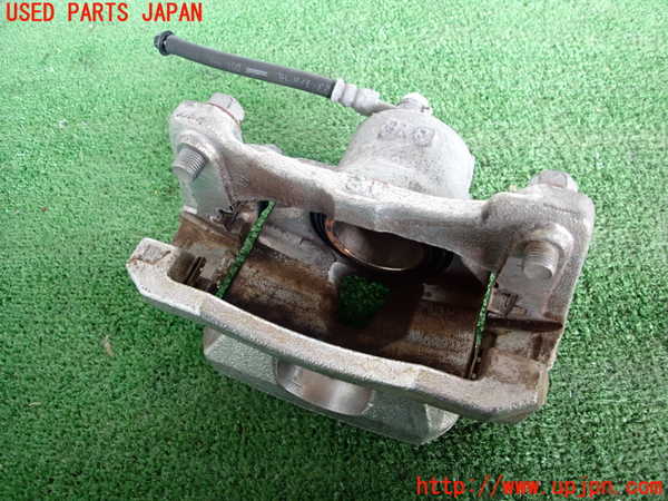 5UPJ-26484085]ヤリス(YARIS) ハイブリッド(MXPH15)左フロントキャリパー 中古_m0002.jpg