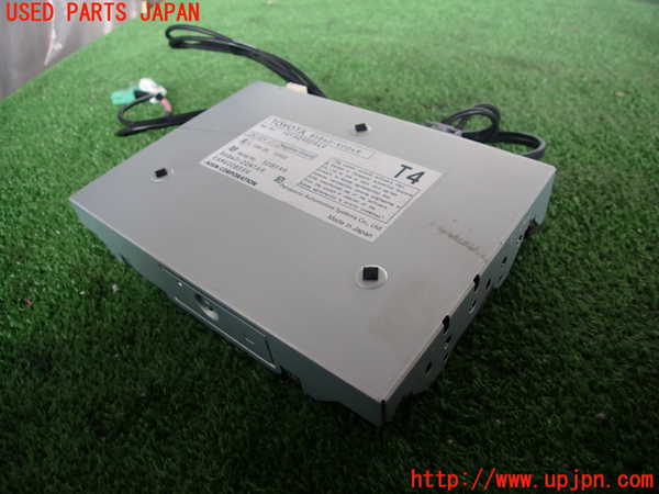 2UPJ-26486589]ヤリス(YARIS) ハイブリッド(MXPH15)カーナビゲーション HDD 中古_m0001.jpg