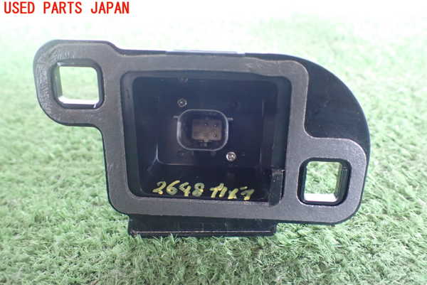 2UPJ-26486680]ヤリス(YARIS) ハイブリッド(MXPH15)バックカメラ 中古_m0003.jpg
