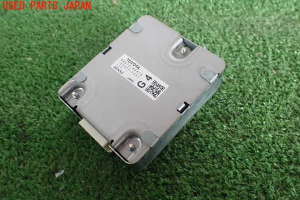 5UPJ-26486149]ヤリス(YARIS) ハイブリッド(MXPH15)コンピューター4 (ビークルコントロール) 中古_m0001.jpg