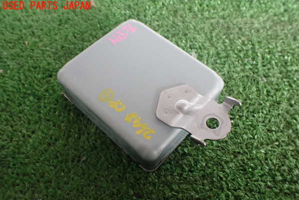 5UPJ-26486149]ヤリス(YARIS) ハイブリッド(MXPH15)コンピューター4 (ビークルコントロール) 中古_m0002.jpg