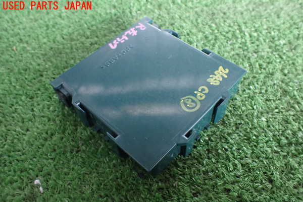 2UPJ-26486153]ヤリス(YARIS) ハイブリッド(MXPH15)コンピューター8 (クリアランスソナー) 中古_m0002.jpg