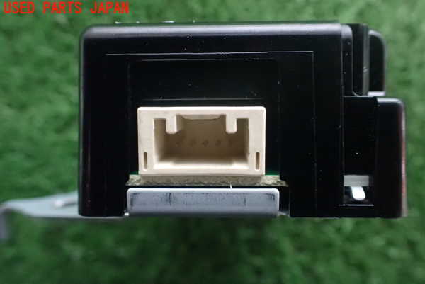 2UPJ-26486155]ヤリス(YARIS) ハイブリッド(MXPH15)コンピューター10 (スマートドアコントロール) 中古_m0003.jpg