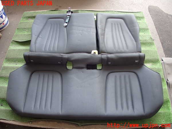 2UPJ-26487385]ヤリス(YARIS) ハイブリッド(MXPH15)リアシート 中古_m0001.jpg